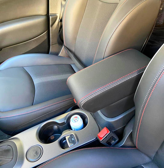 PREMIUM model armrest for Fiat 500X SPORT version